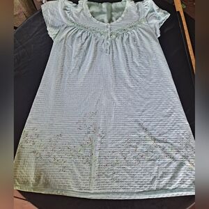 Source Unknown Light Blue Floral Nightgown